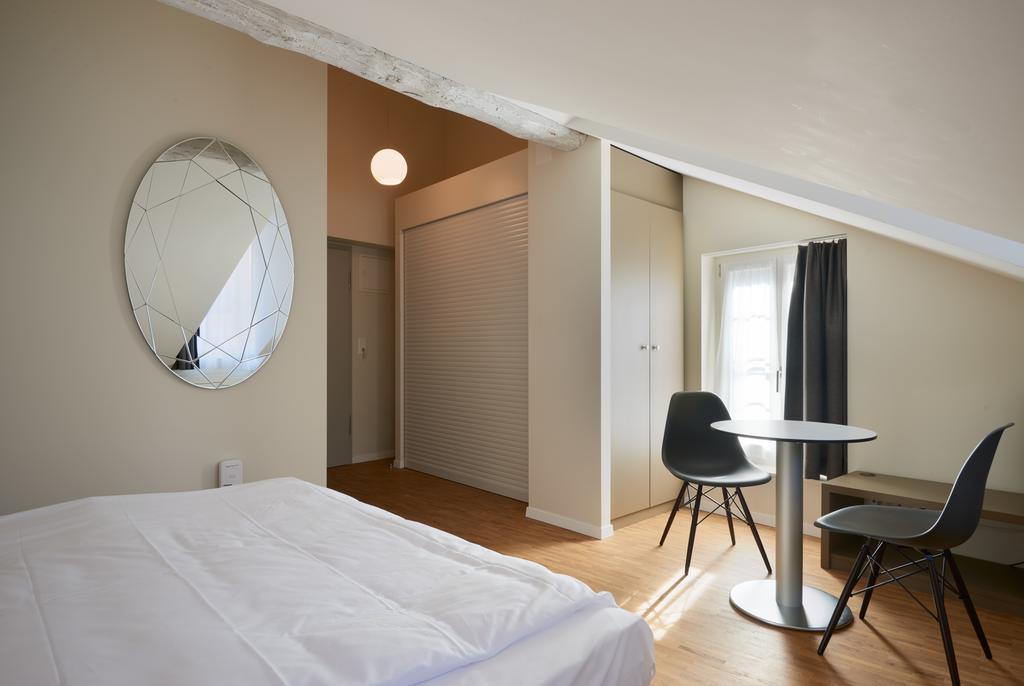 Hotel Hine Adon Fribourg Exteriör bild