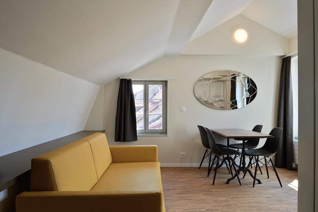 Hotel Hine Adon Fribourg Exteriör bild