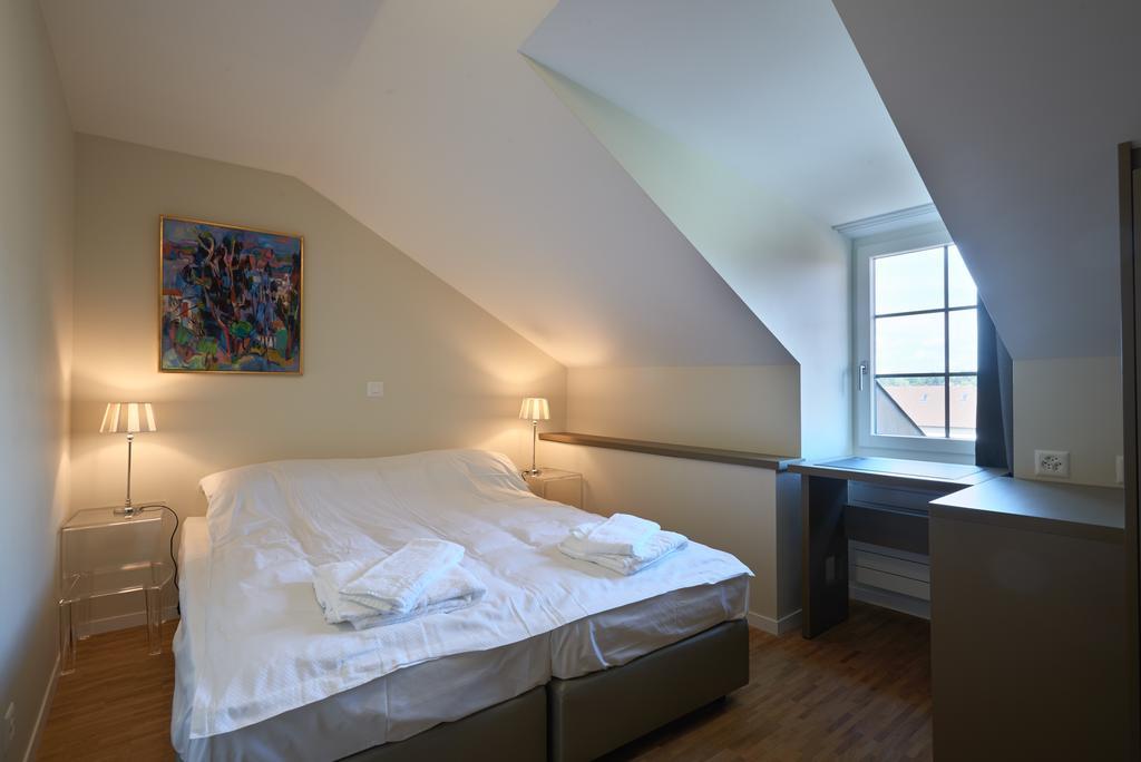 Hotel Hine Adon Fribourg Exteriör bild