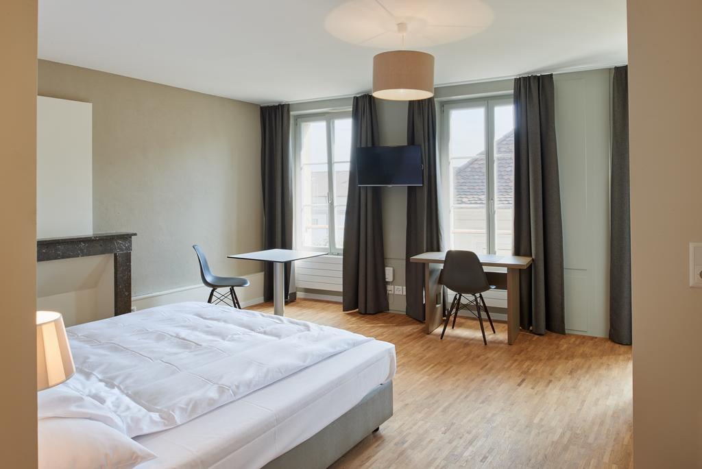 Hotel Hine Adon Fribourg Exteriör bild