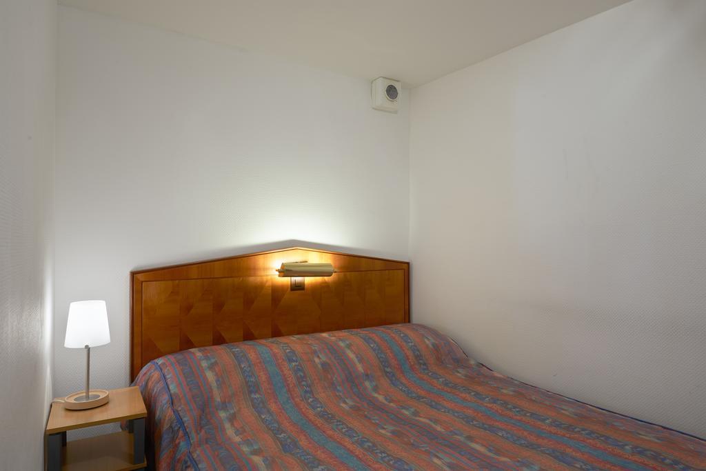Hotel Hine Adon Fribourg Exteriör bild